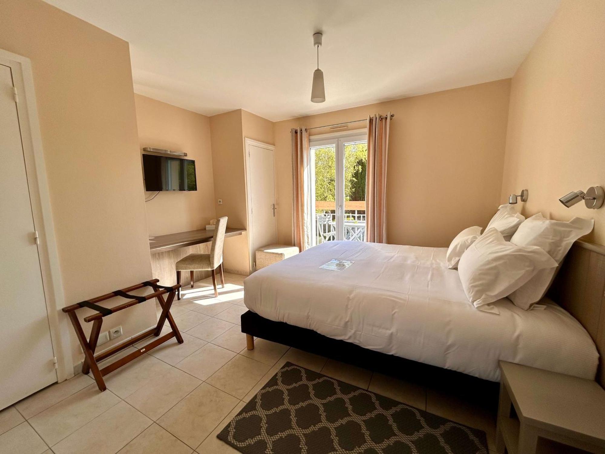 Brit Hotel Lannion-Perros Guirec Eksteriør billede
